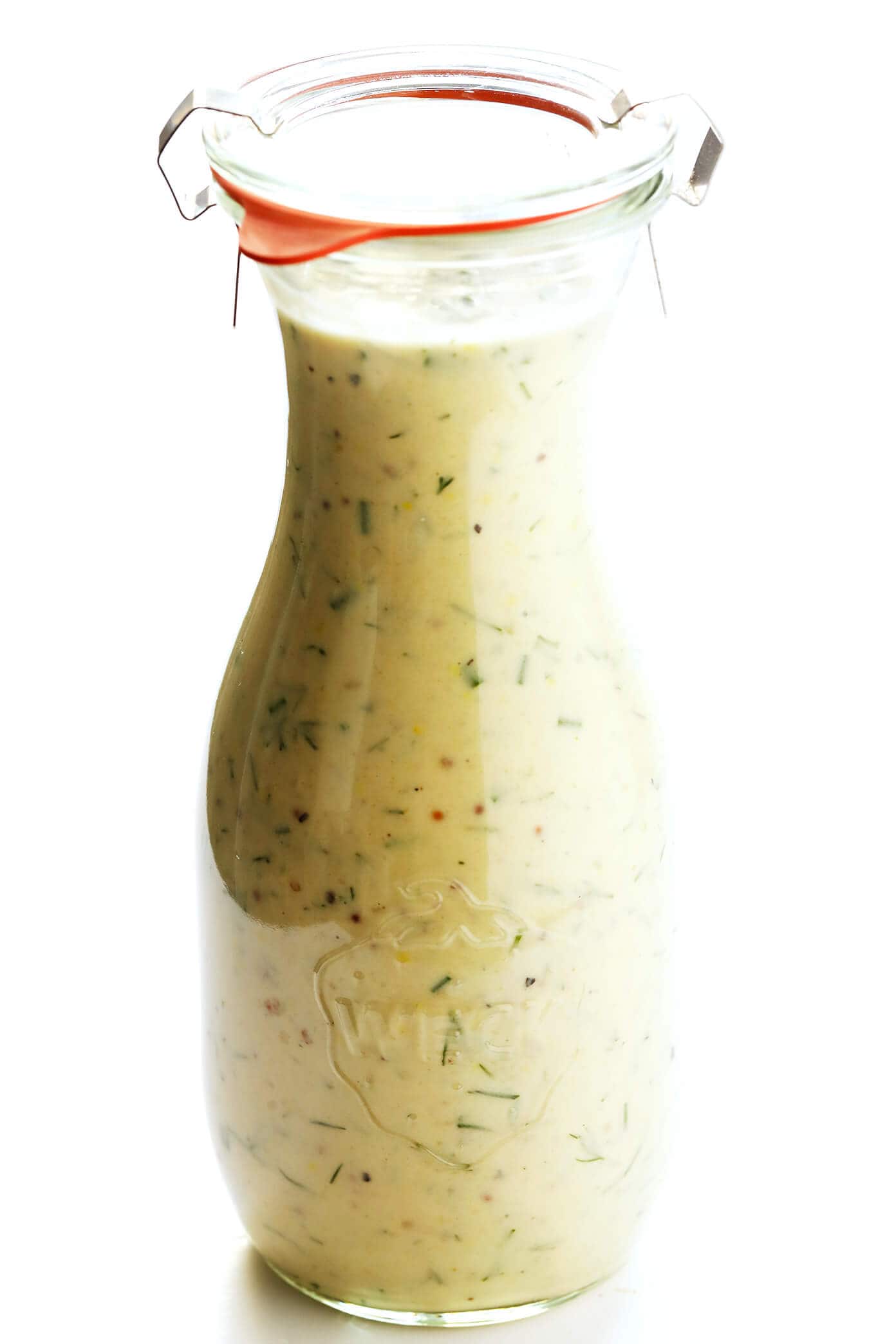 LOVE this Tahini Ranch Dressing recipe! It's easy to make, naturally #vegan and #gluten-free, and it tastes so fresh and delicious. Use it for salads, as a veggie dip, or whatever sound good! | gimmesomeoven.com #ranch #dressing #salad #healthy #tahini #vegetarian #mealprep Tahini Ranch Dressing