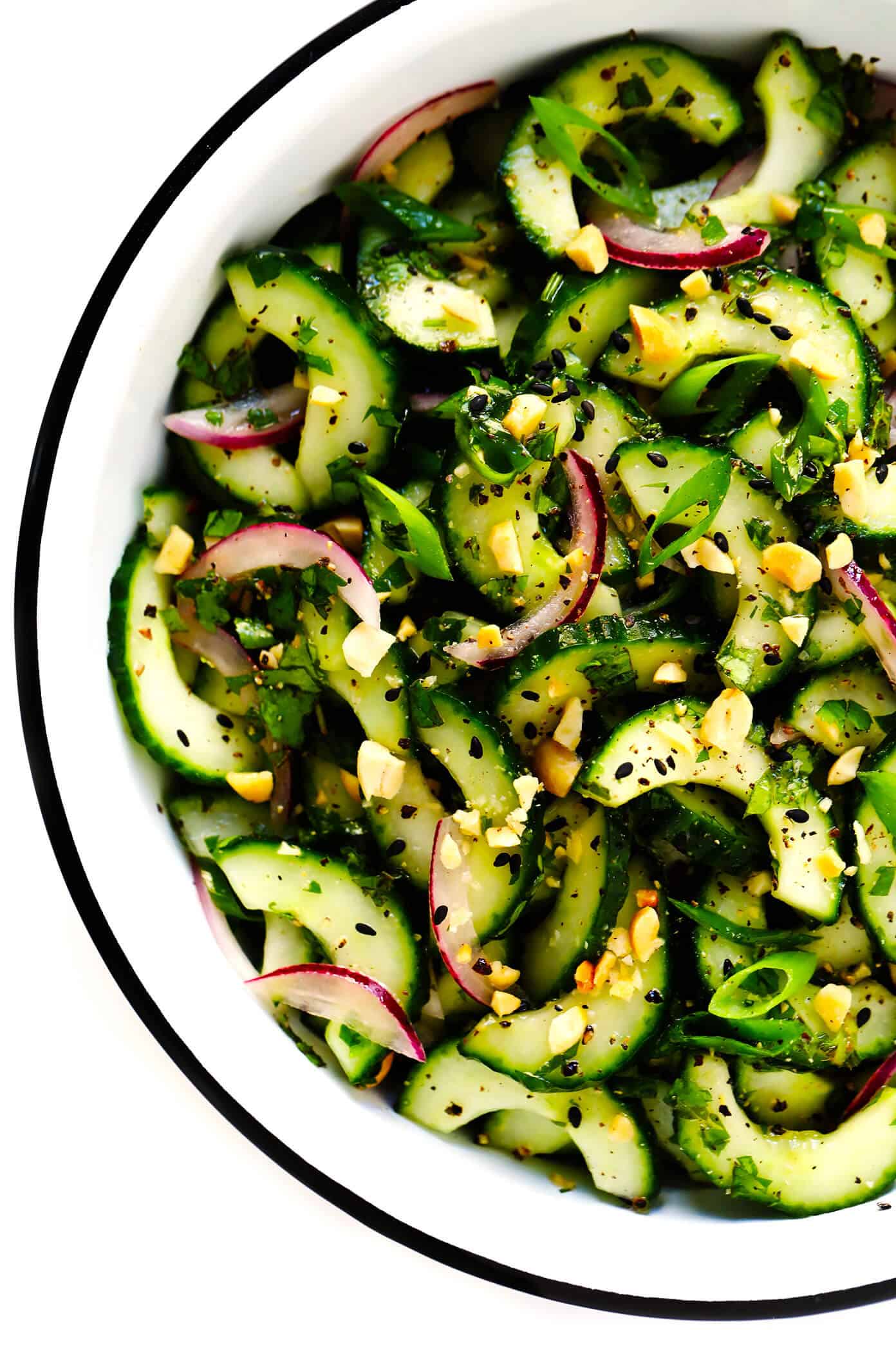 This Thai Cucumber Salad recipe is a healthy side dish that's easy to make, and full of the most delicious fresh and zesty flavors! | gimmesomeoven.com #thai #cucumber #salad #healthy #side #vegan #vegetarian #summer Thai Cucumber Salad Recipe